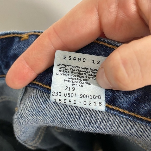 Vintage Levi’s 550 High Waisted Jeans Sz 12 Blue - Picture 8 of 8